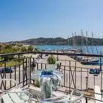Akti 2* Skiathos Town