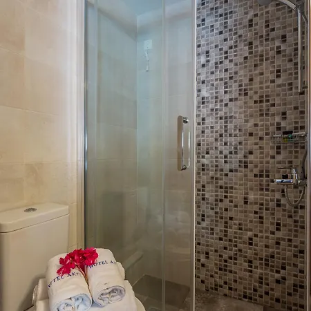 Hotel Akti 2*