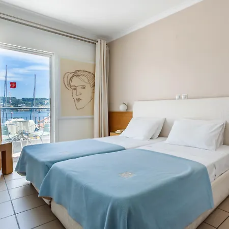 Hotel Akti 2*